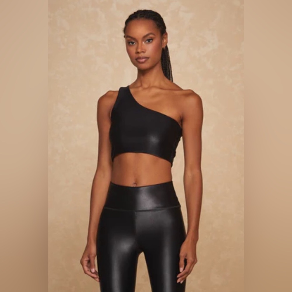 NWT, Noli Black Asymetrical Crop Top, S